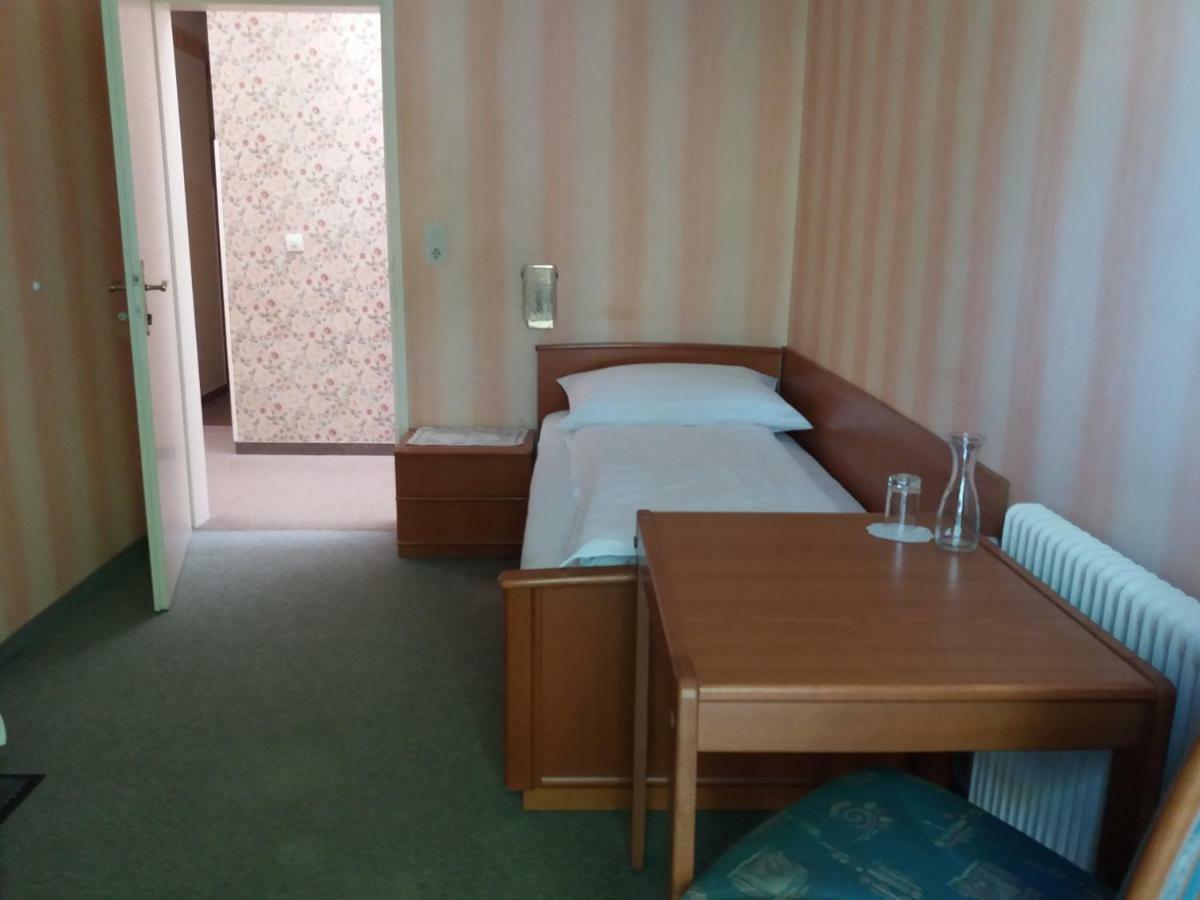 Pension Villa Inge Baden Buitenkant foto