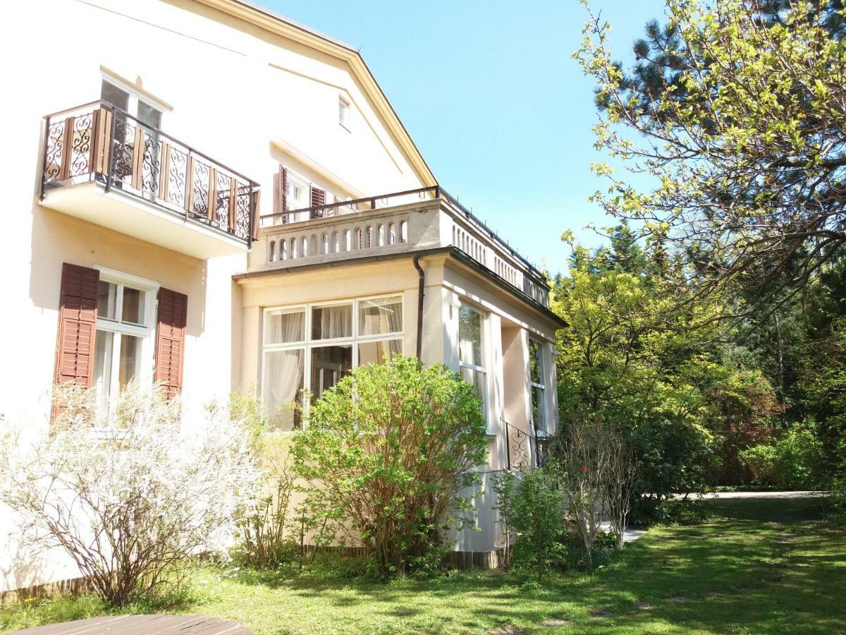 Pension Villa Inge Baden Buitenkant foto