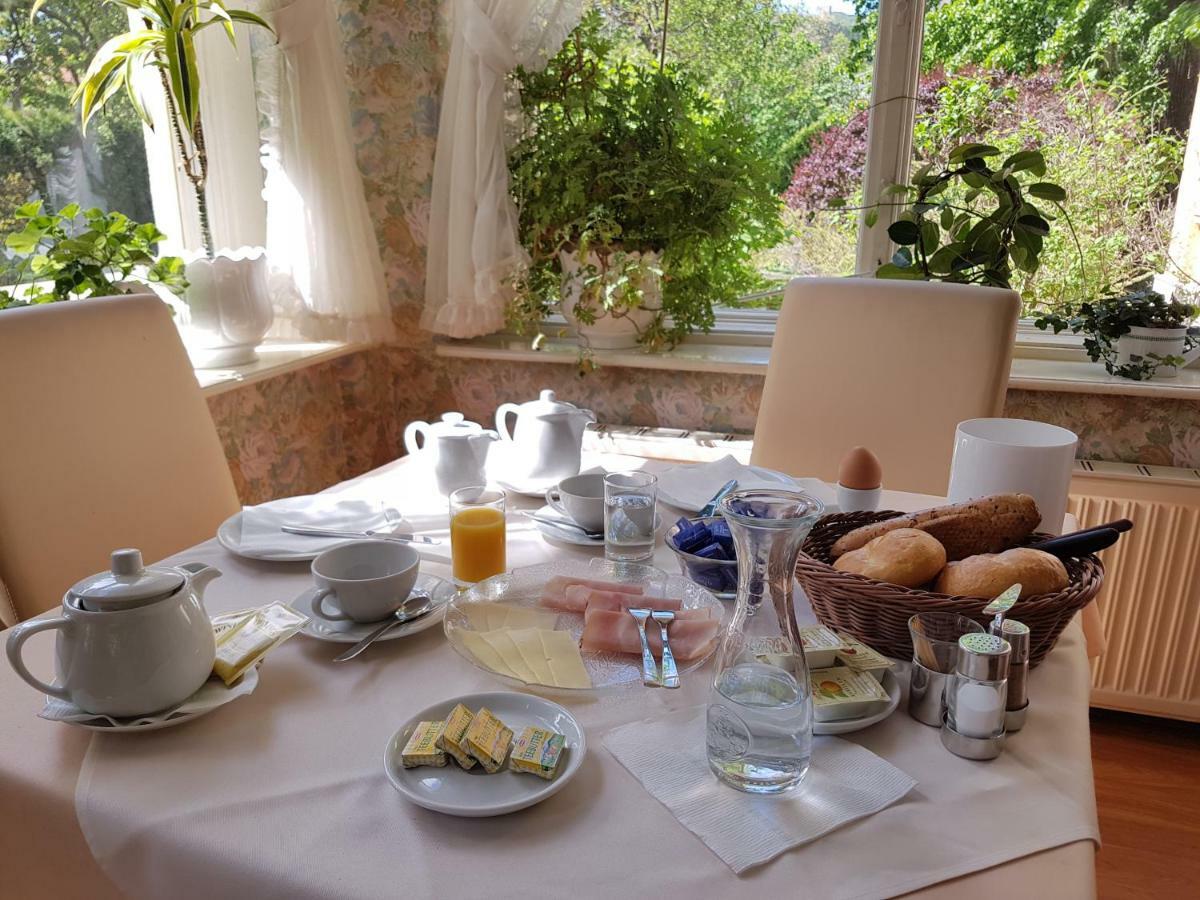 Pension Villa Inge Baden Buitenkant foto